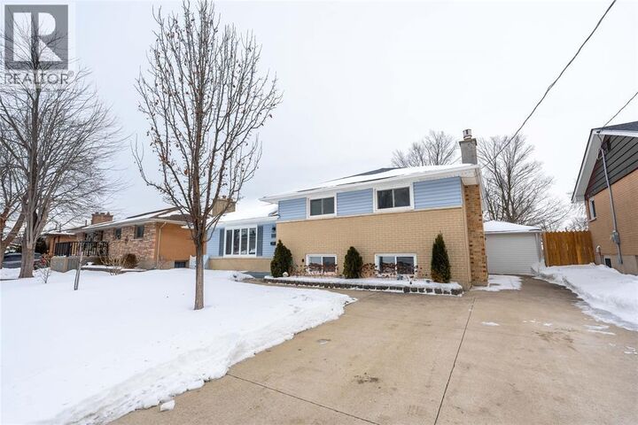 Photo de la propriété:  1134 O'Rae Avenue  ON N7S 3G9 