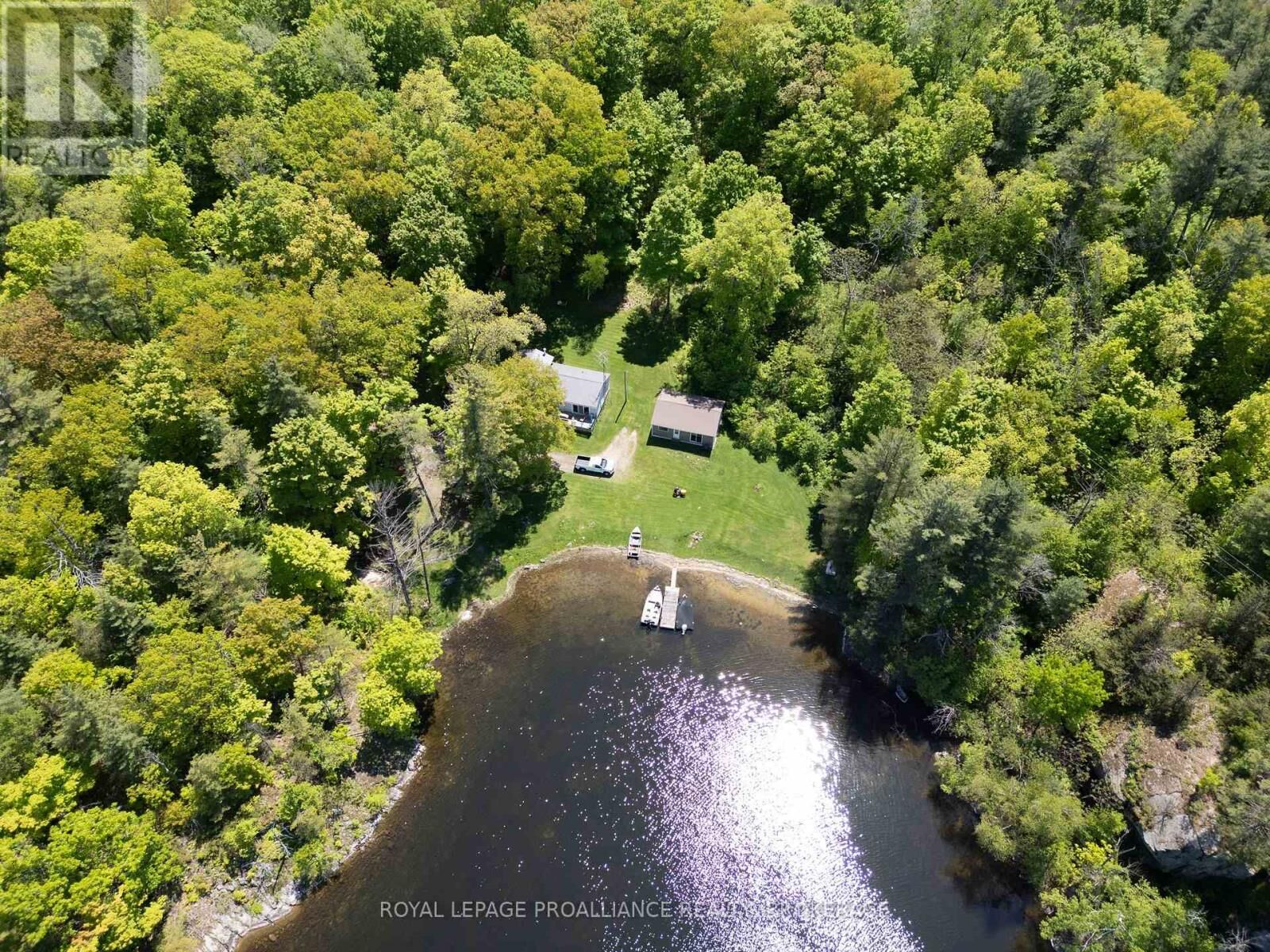 Property Photo: 1122 Gananoque Lake Road ON K7G 2V4