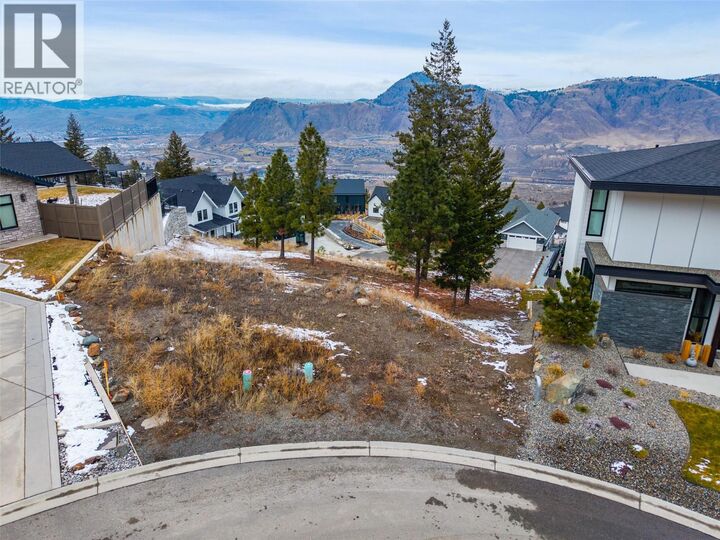 Property Photo:  2189 Lupin Court  BC V2E 0E2 