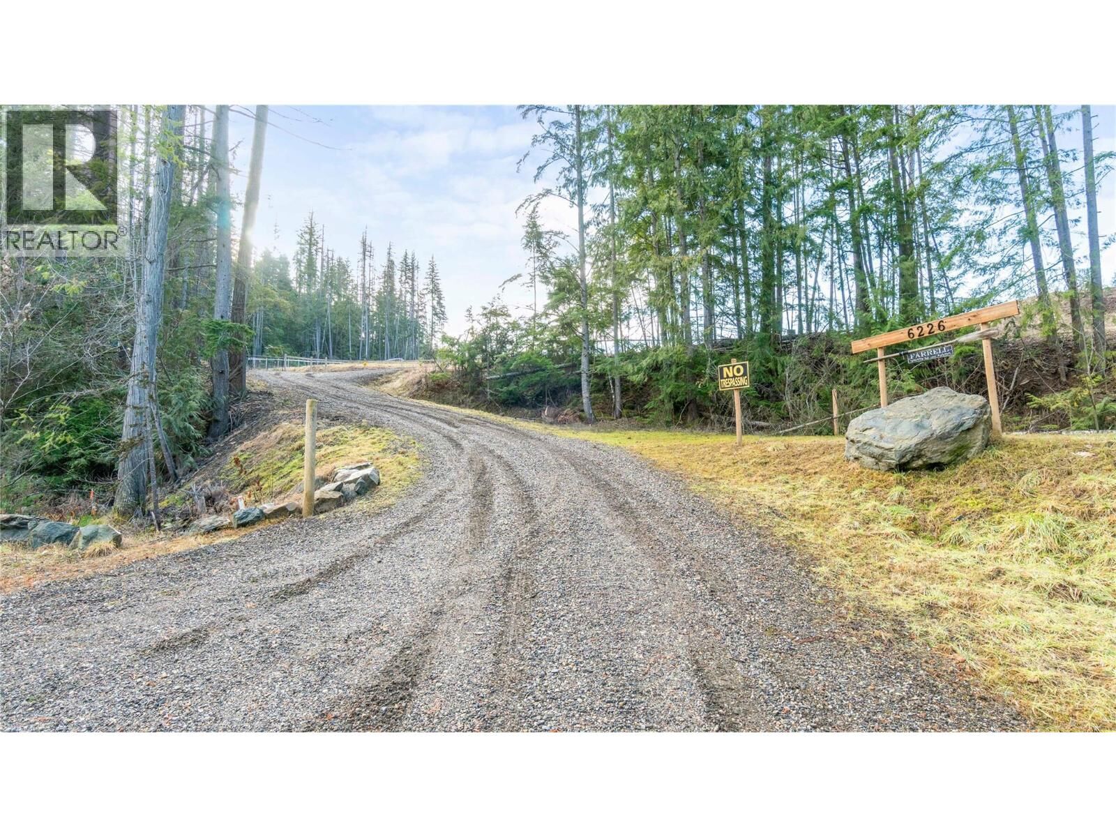 Photo de la propriété:  6226 Armstrong Road  BC V0E 1T0 