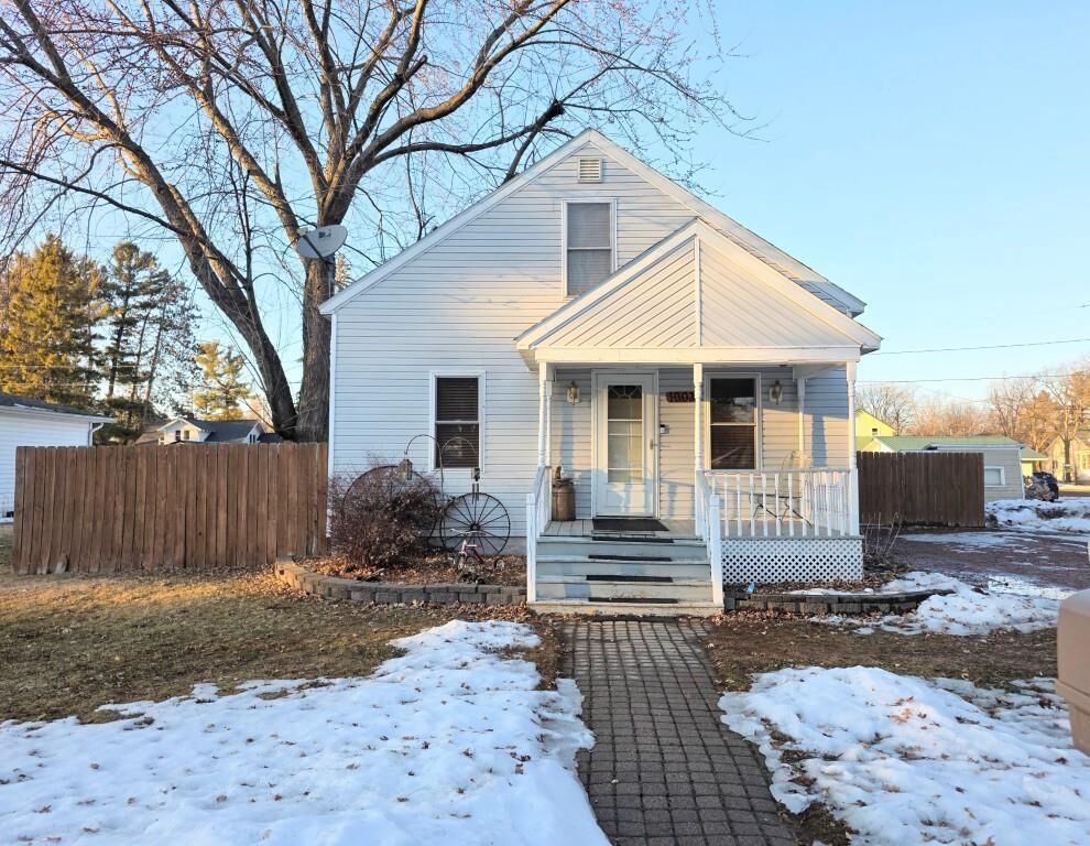 Property Photo: 1003 West 4th Street WI 54455