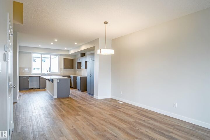Property Photo:  21148 25 Avenue NW  AB T6M 2N6 