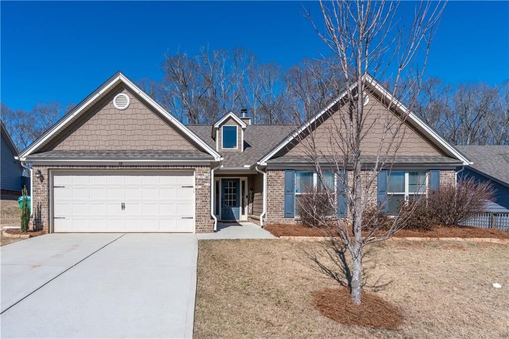 Property Photo: 38 Goldshore Way GA 30666