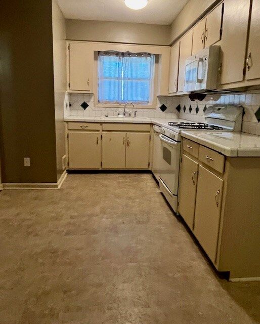 Property Photo:  4732 Delfair Drive  GA 31907 