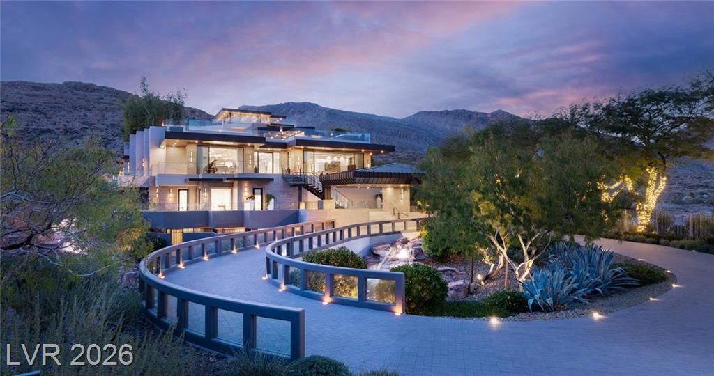 Property Photo: 9 Echo Peak Lane NV 89135