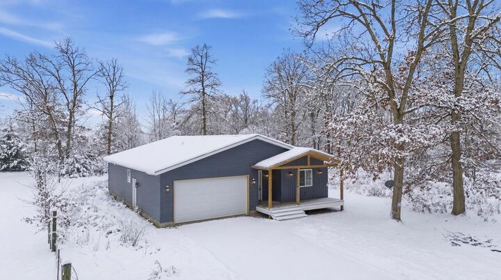 Property Photo: 2154 In-39 IN 46996