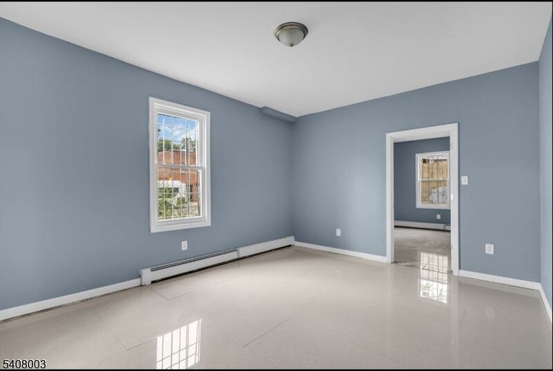 Property Photo:  568 Grove St 3  NJ 07111 