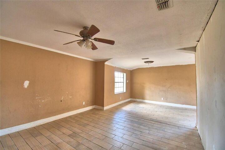 Property Photo:  3715 Old Dixie Highway  FL 33823 