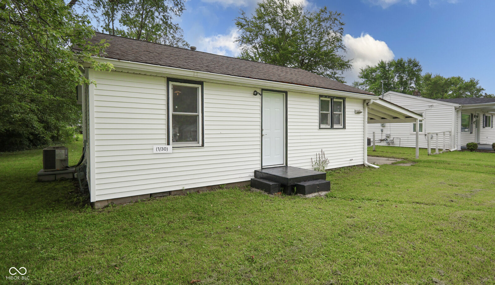 Property Photo:  523 Patterson Road  IN 47203 