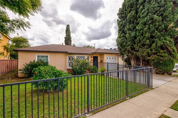 Property Photo:  7128 Farmland  CA 90660 