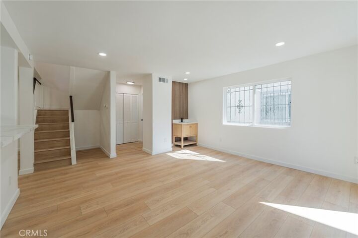 Property Photo:  1239 W Rosecrans 31  CA 90247 