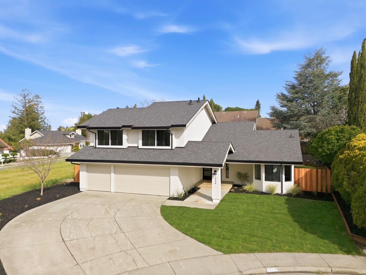 Property Photo: 1044 Geronimo Court CA 94539