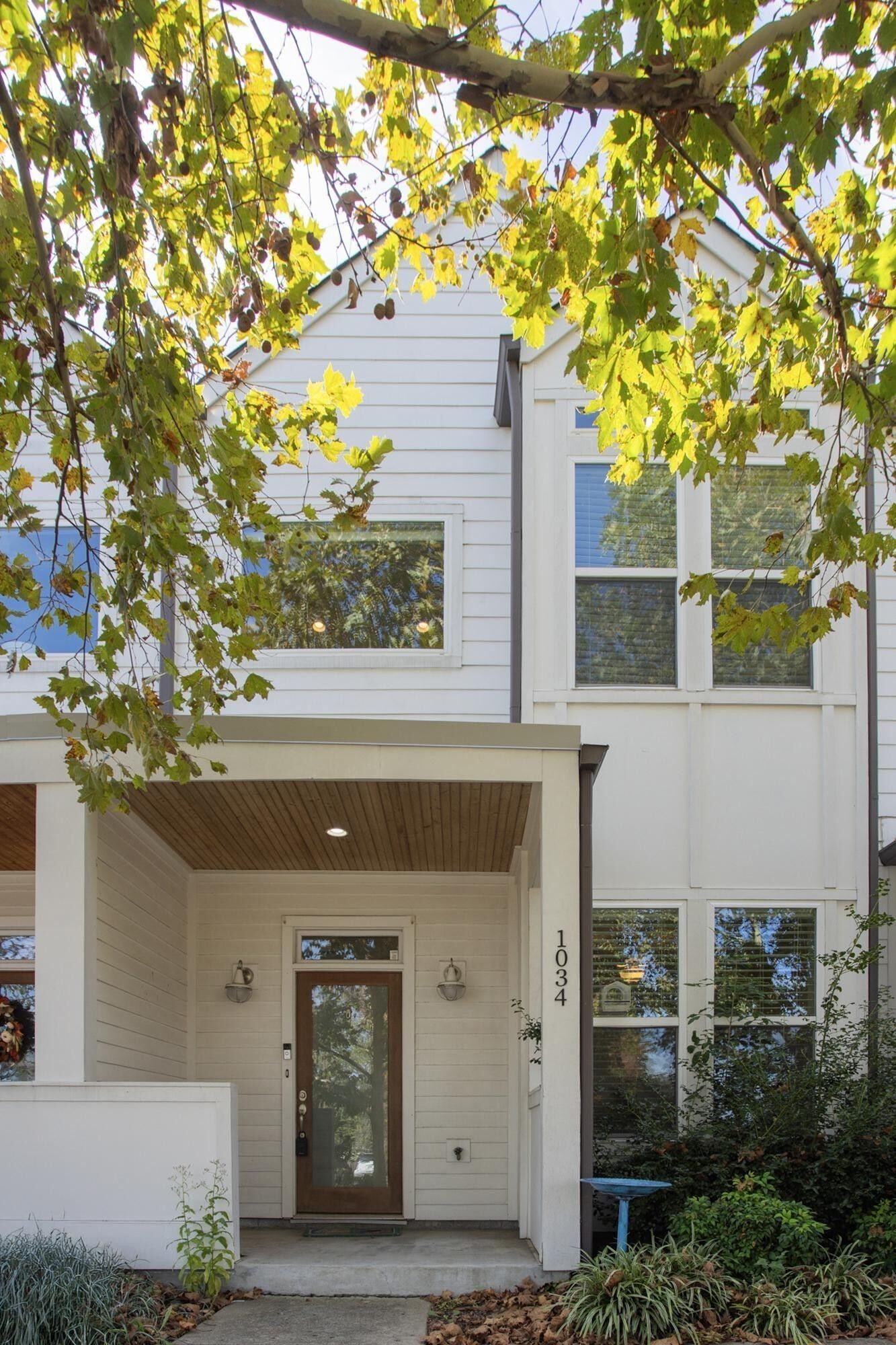 Property Photo:  1034 Maynor Ave  TN 37216 