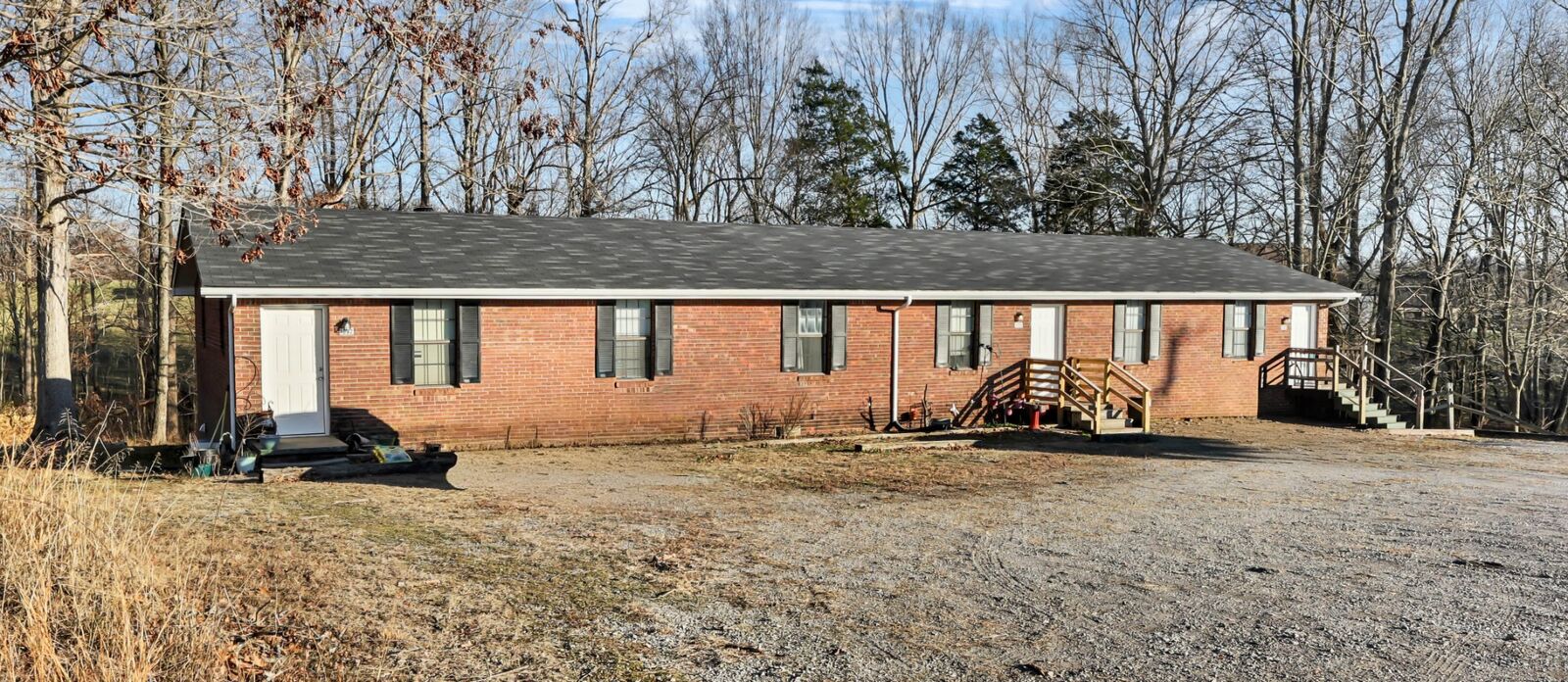 Property Photo:  1088 McDaniel Rd  TN 37043 