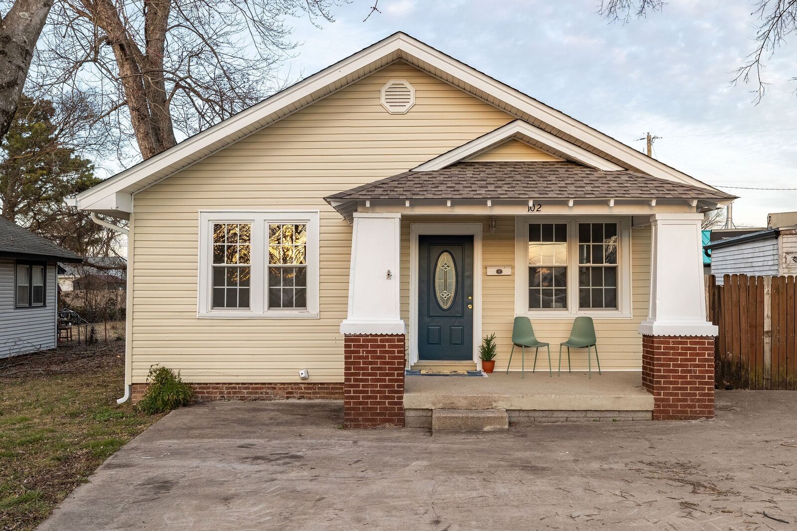 Property Photo: 102 Newell Ave TN 37138