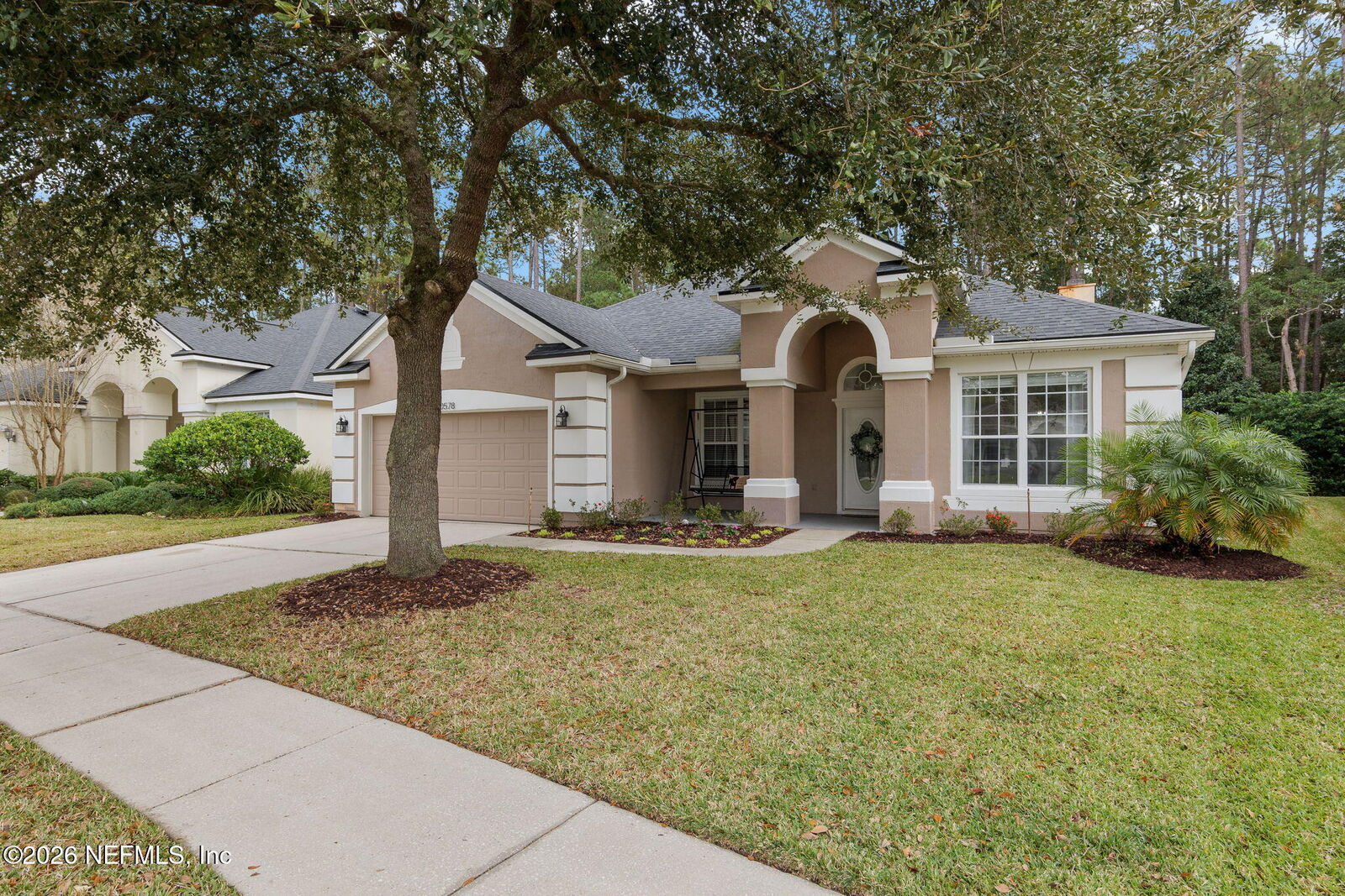 Property Photo: 10578 Castlebar Glen Drive S FL 32256