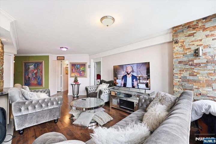 Property Photo: 7004 Boulevard East 8C NJ 07093