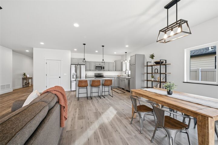 Property Photo:  2884 Ashley Avenue  MT 59635 