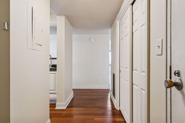 Property Photo: 1920 S 1st Street 404 MN 55454