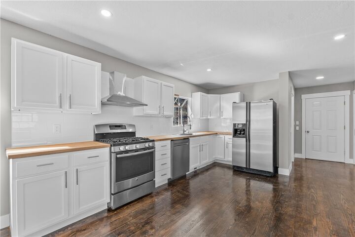 Property Photo: 22198 E Ar 12 Highway AR 72756