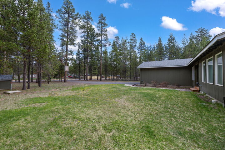 Property Photo:  16053 Snowberry Lane  OR 97739 