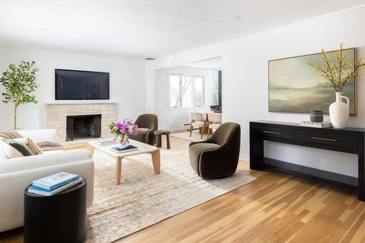 Property Photo: 25 Brandeis Rd MA 02459