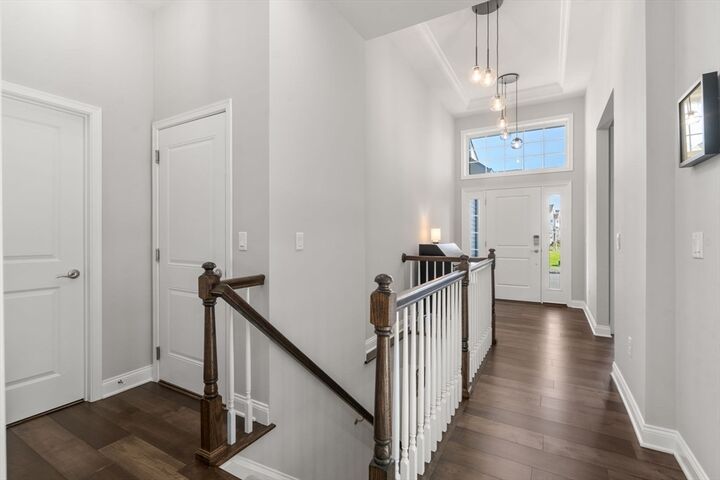 Property Photo:  124 Glen Ellen Blvd 124  MA 02054 