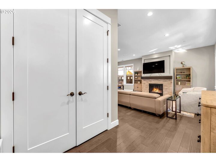 Property Photo: 4014 NW 76th Ave WA 98607