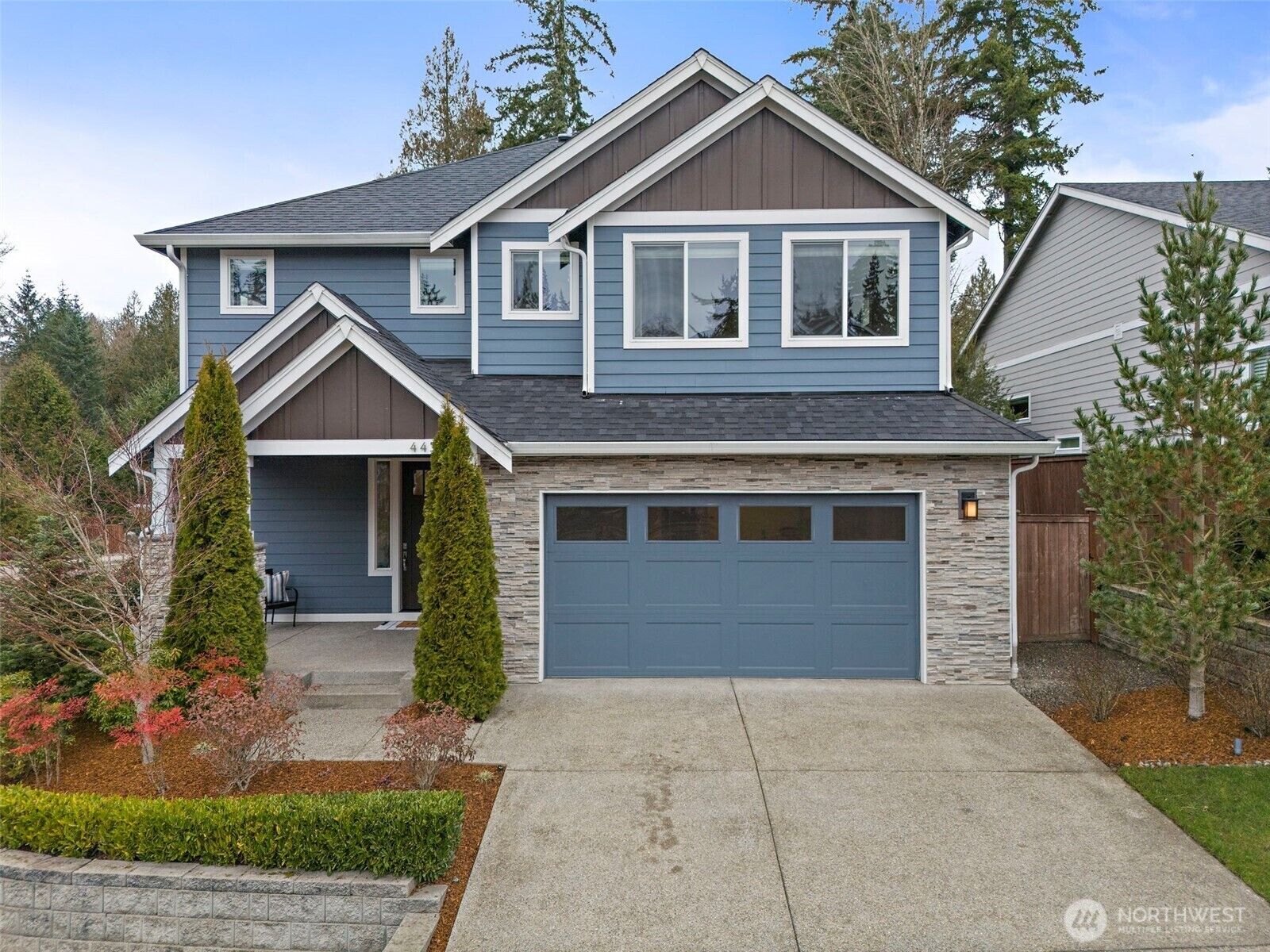 Property Photo:  4457  Brant Court  WA 98335 