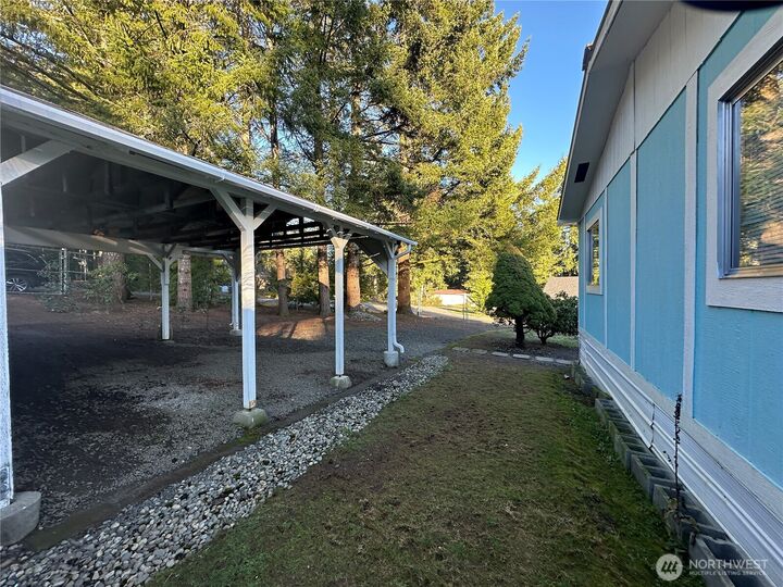 Property Photo:  221 NE Schooner Loop  WA 98528 