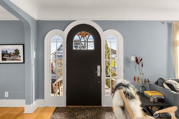 Property Photo: 1150 N 77th Street WA 98103