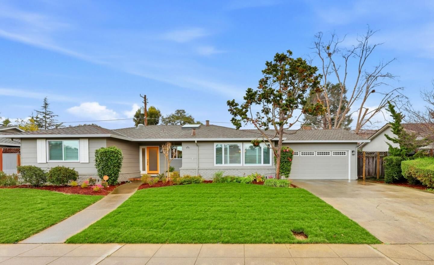 Property Photo:  1141 Lincoln Drive  CA 94040 