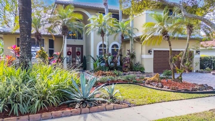 Property Photo:  18122 NW 15th Ct  FL 33029 