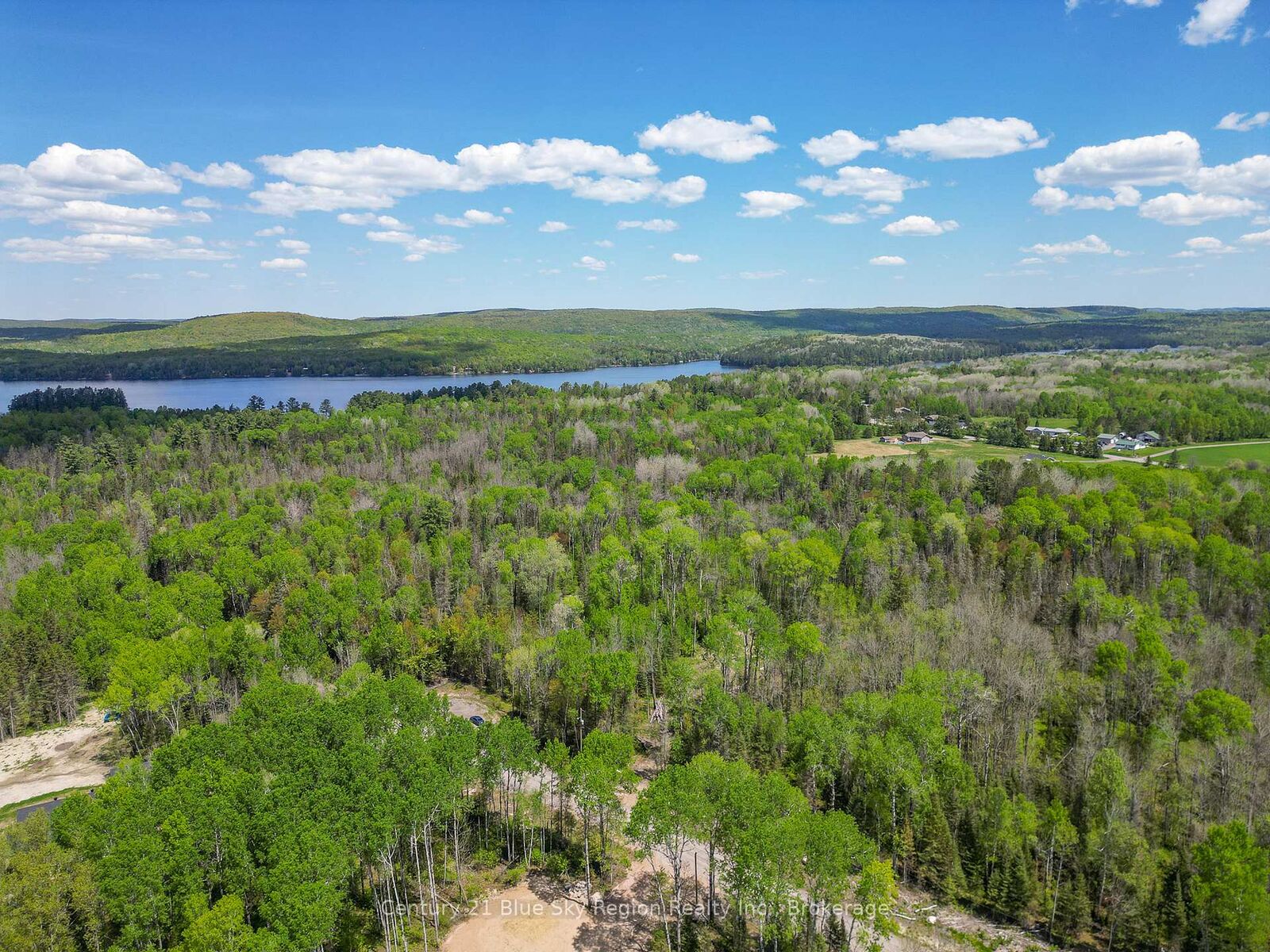 Property Photo:  13 One Mile Road  ON P0H 1K0 