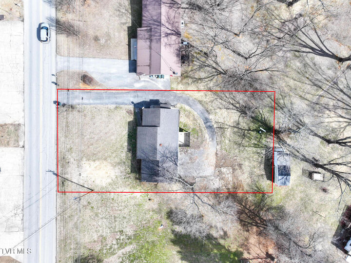 Property Photo: 1002 Kiser Boulevard TN 37745