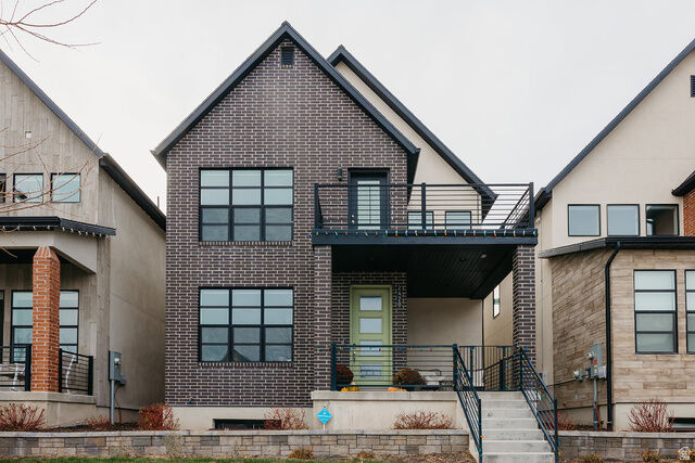 Property Photo:  2420 N Alesund Way  UT 84043 