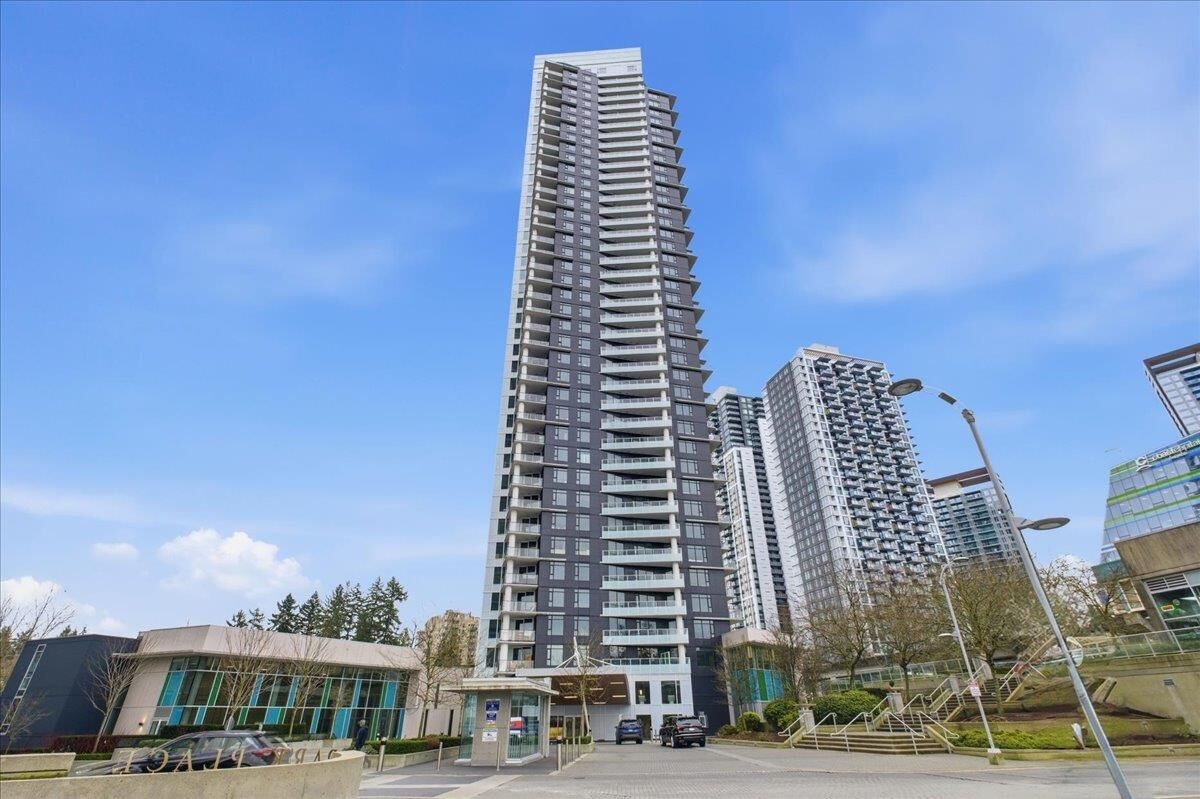 Property Photo: 9887 Whalley Boulevard 1610 BC V3T 0P4