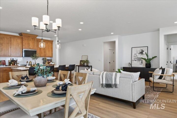 Property Photo:  6230 W Snow Currant St  ID 83646 