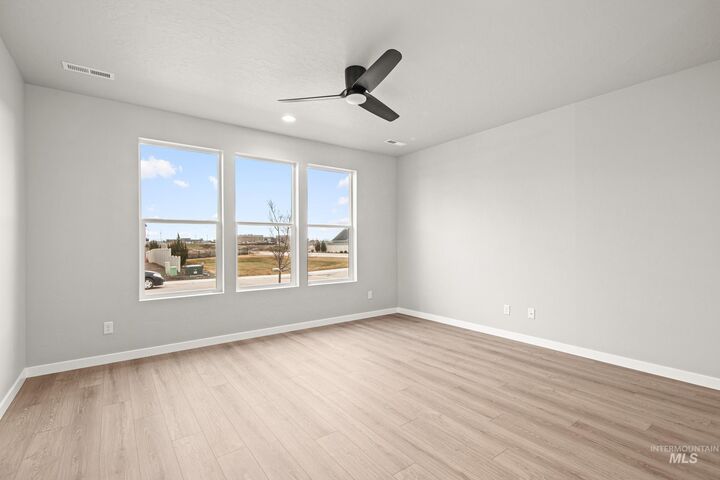 Property Photo:  6780 W Redwood Creek Dr  ID 83646 