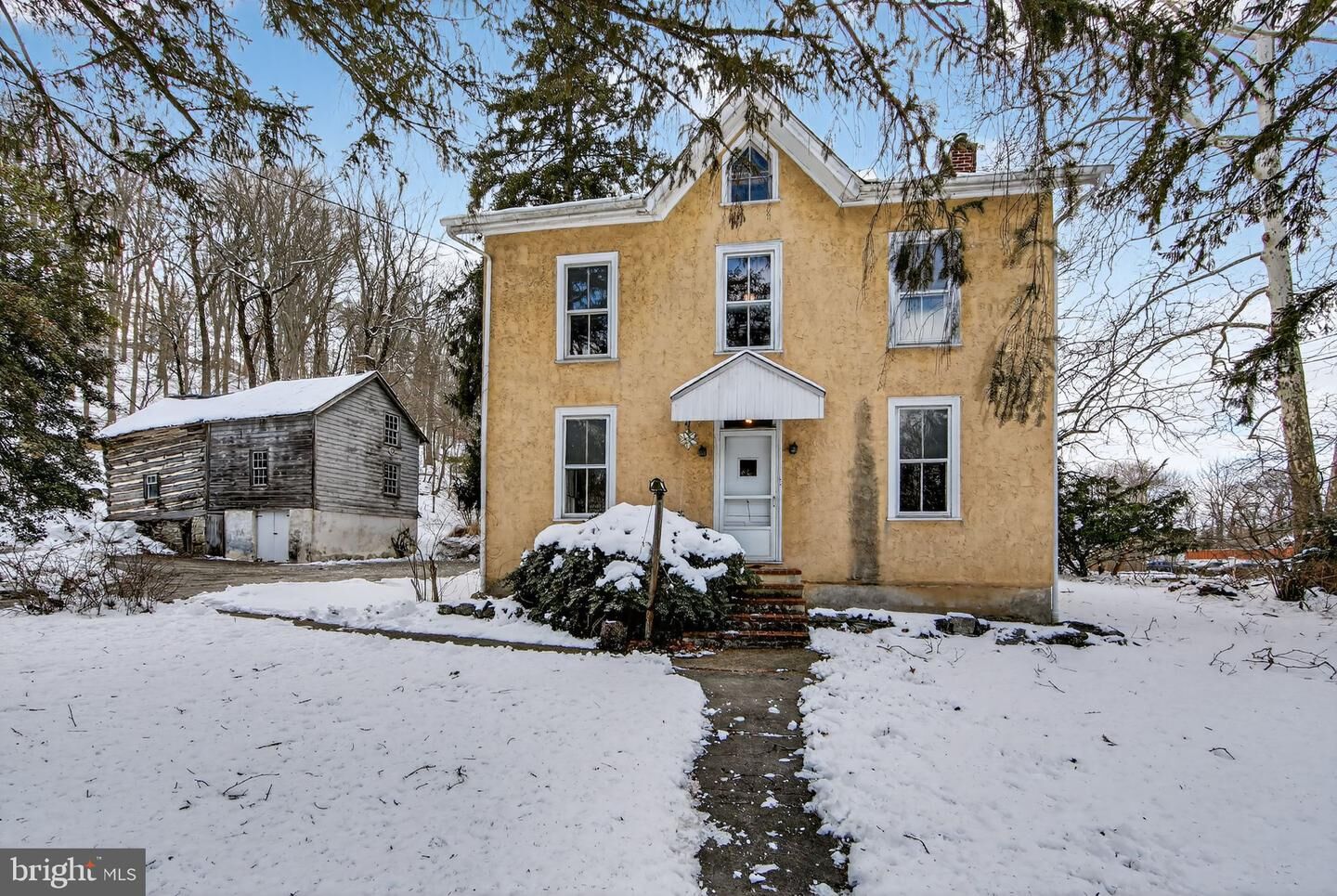 Property Photo: 1556 S Whitford Road PA 19341