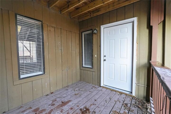 Property Photo: 3109 Fairington Drive GA 30038