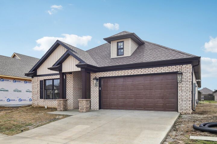 Property Photo:  560 Snap Hook Loop  KY 42303 