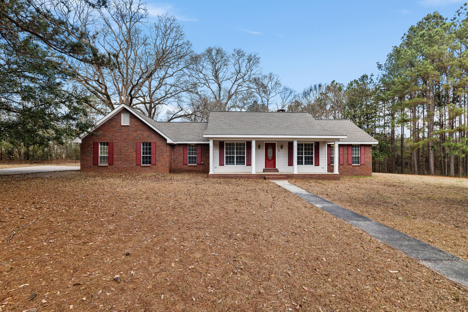 Property Photo:  42 Asa Miley Rd.  MS 39401 