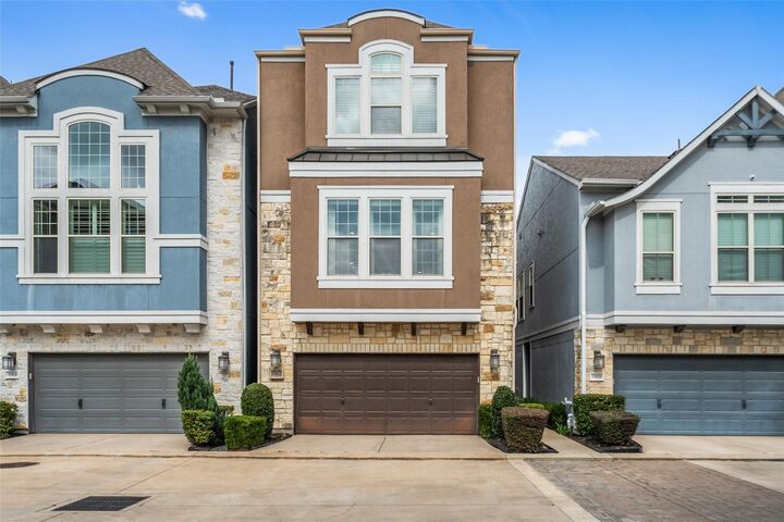 Property Photo:  11922 Stirling Row Lane  TX 77082 