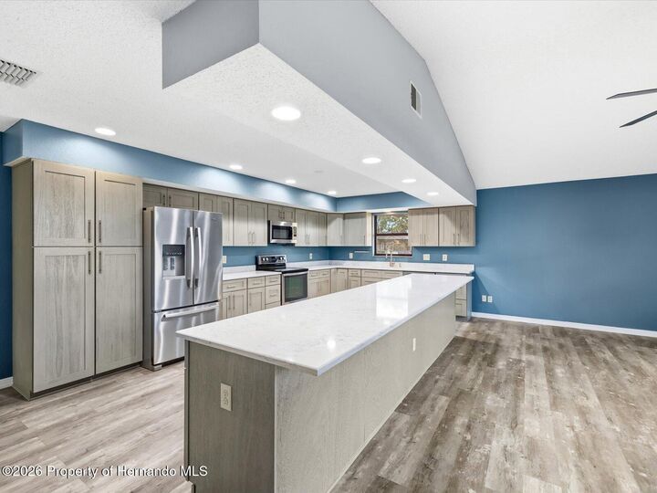 Property Photo:  2089 Danforth Road  FL 34608 