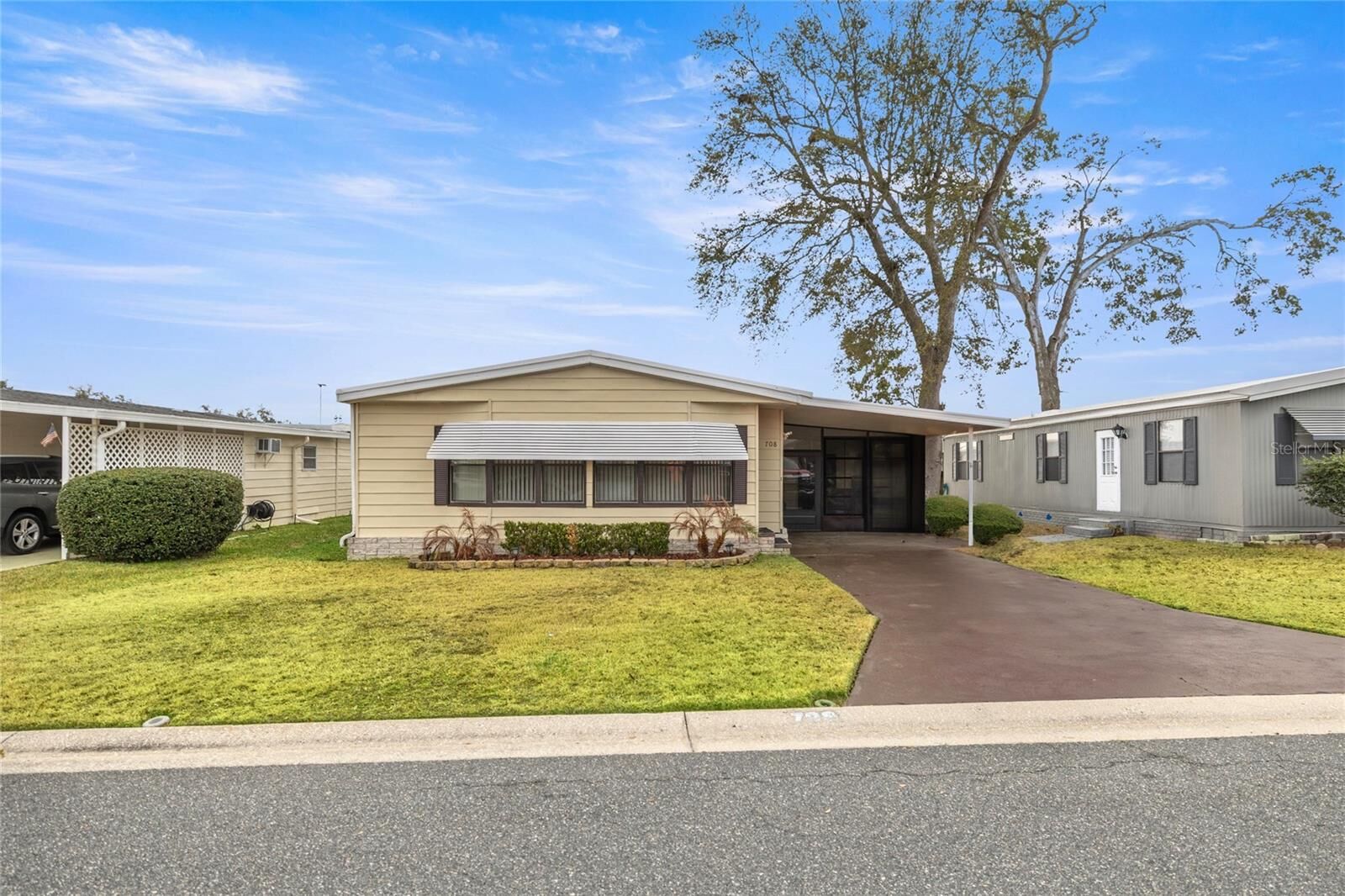 Property Photo:  708 Coachman Drive  FL 34748 