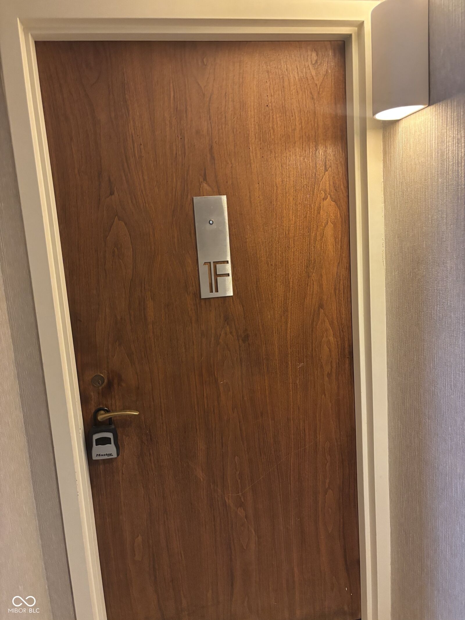 Property Photo: 4000 N Meridian Street 1F IN 46208