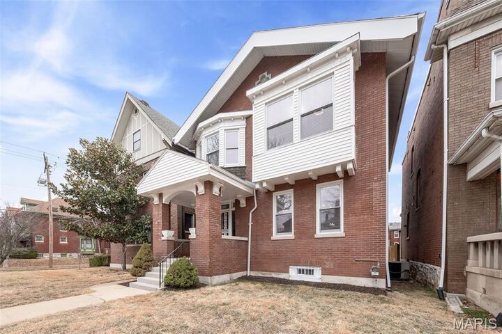 Property Photo: 6059 McPherson Avenue MO 63112