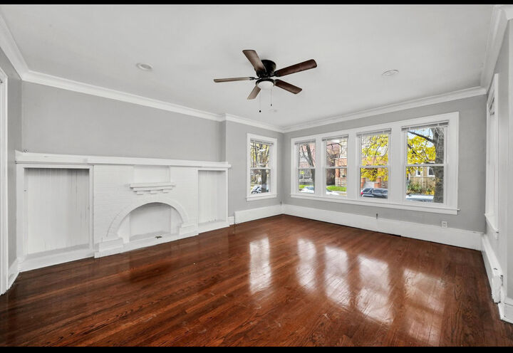 Property Photo:  5711 S Maplewood Avenue  IL 60629 