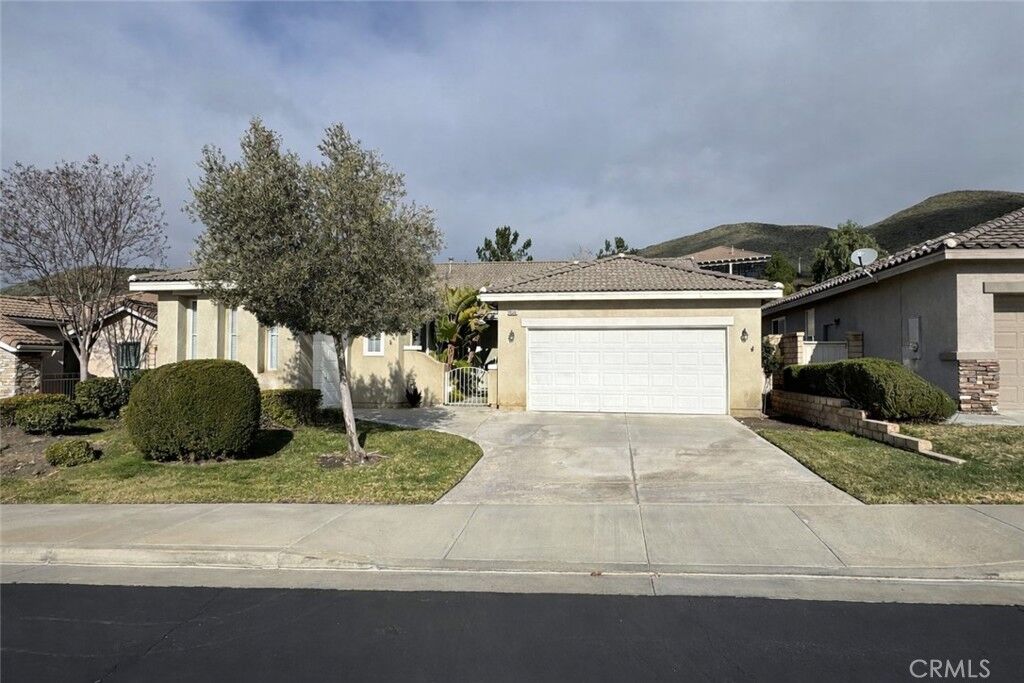 Property Photo: 28346 Panorama Hills Drive CA 92584